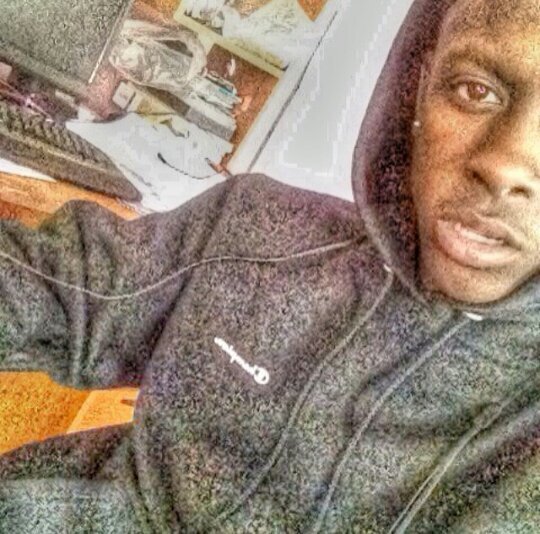 Why Everywhere I Go Niggas On Hating Shit ?!
If You Dont Know Me Call Me #UncleSleaze