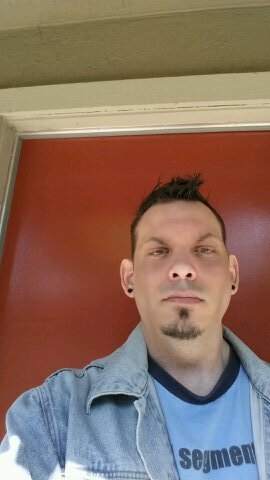 binbox14's profile picture. 