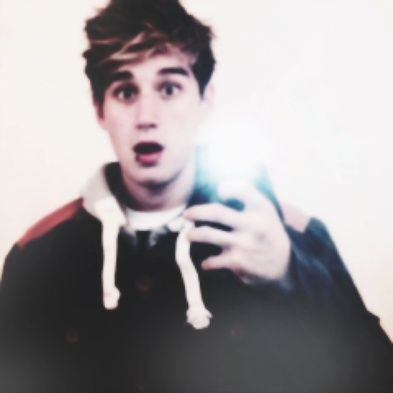 Janoskians and 5sos pretty much sum up my life :)