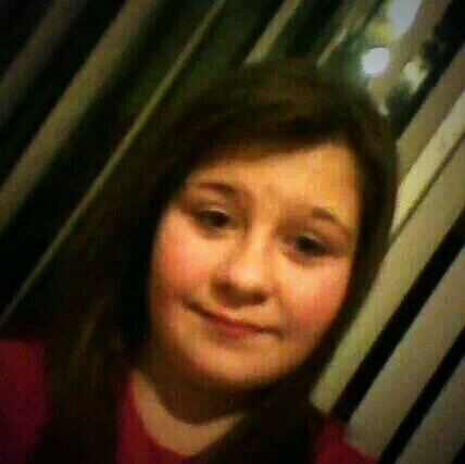 Hey lovelys I'm 1/3 from Reunited. Live life the fullest and never look back!!!!!!!