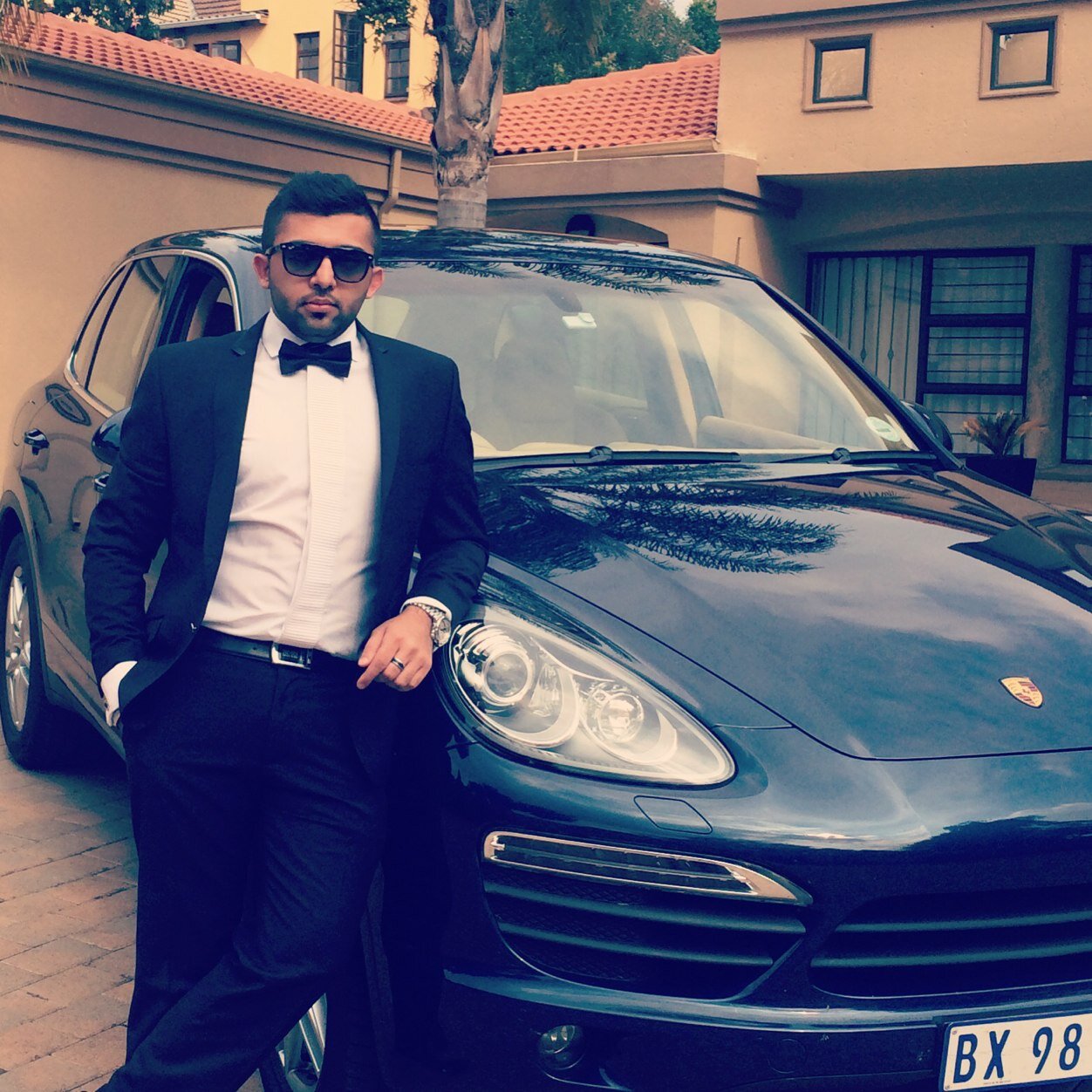 Living my life on a lazy boat but driving on the fast lane | Thinking beyond reasonable doubts | Nocturnal Nomad & SpeedFreak | IG: mistertalha ☺