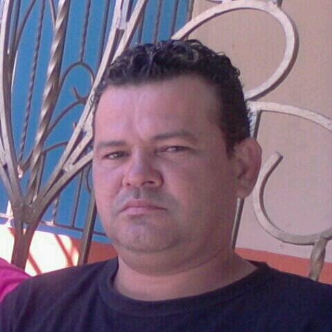 barrios_nilson's profile picture. 