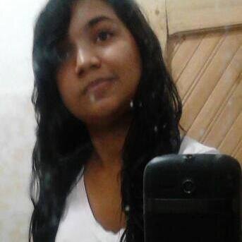 Mujer Bajita Jugando Futbol Peligro De Enamoramiento ;D