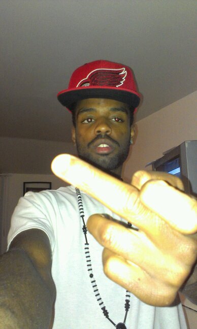 I like rap skateboad football I'm 19 gdk otf 600 300 fuck the oppz Fbg bdk ass FLYSHIT TMG free all my hittaz