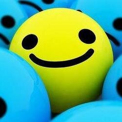 SmileTravelling's profile picture. Is it possible to travel around the world dodging the global economic system?  Help us to make real this documentary film: Paying with smiles. New way of travel