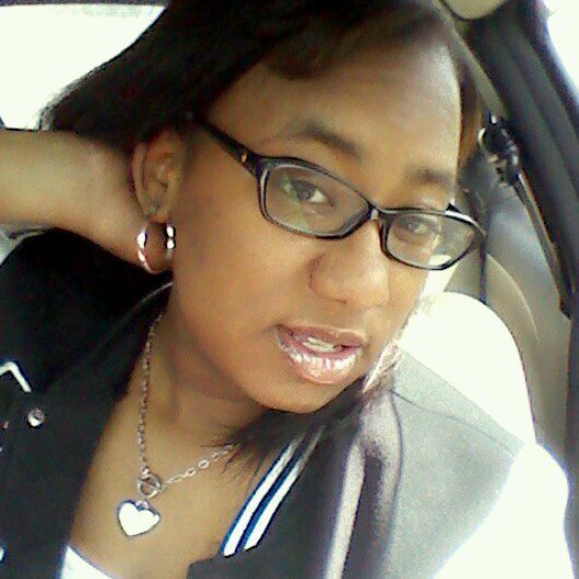 Just A Yound Kidd , Living A Bad World ! R I P Kiesha R I P Granny Lil Lesbian From Around The Way , Singlee ♥♥ && Happy