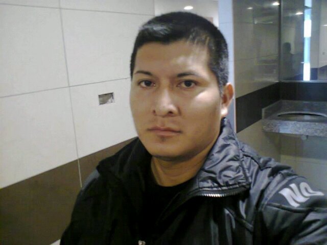 Honesto, trabajador, .....