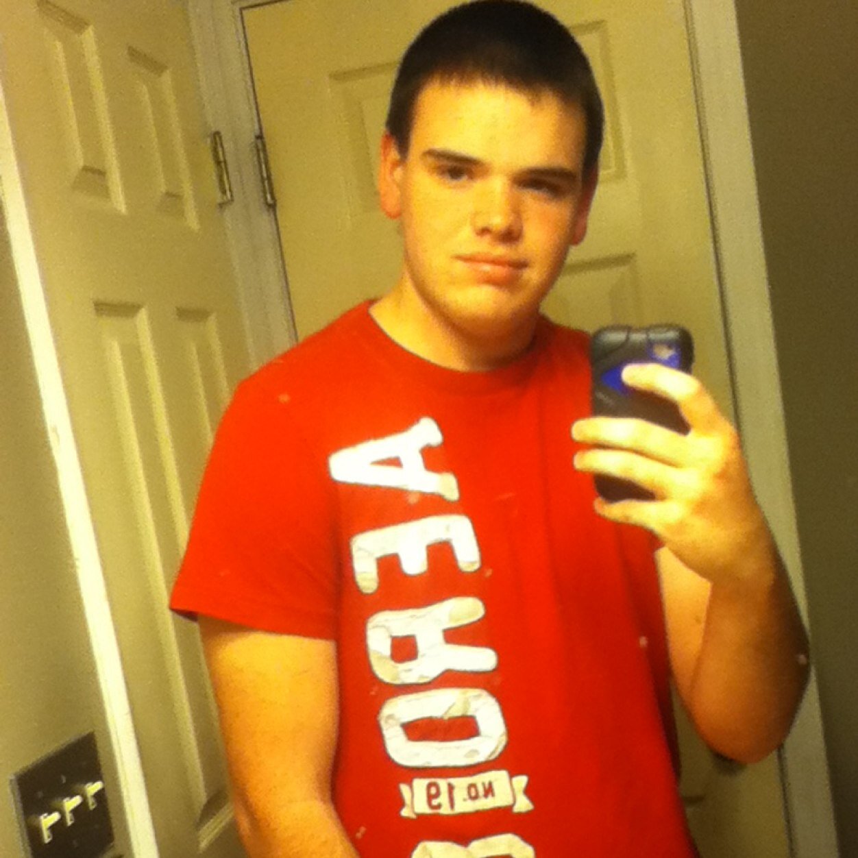 zhuffstutter's profile picture. 