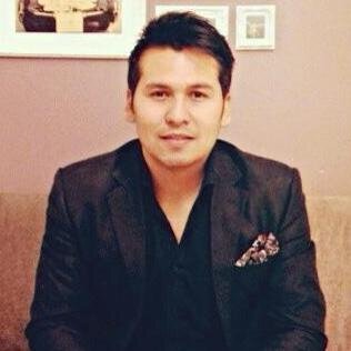 Diseñador de Modas  - Director Creativo Elegance Group  Instagram: @AlejandrodelaRosaF - Cel: 301 371 4464 http://t.co/LmqRdatGeB