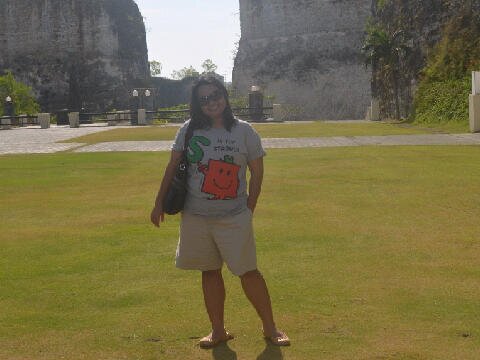 hennydwi's profile picture. Extraordinary...