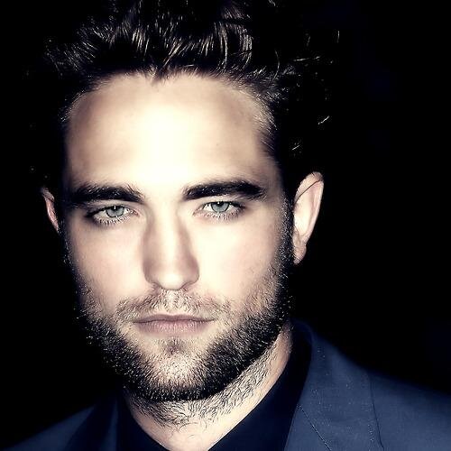 It's plain and Simple.... I have an amazing addition to reading twilight fanfiction, and no I don't want to kick the habit!!
