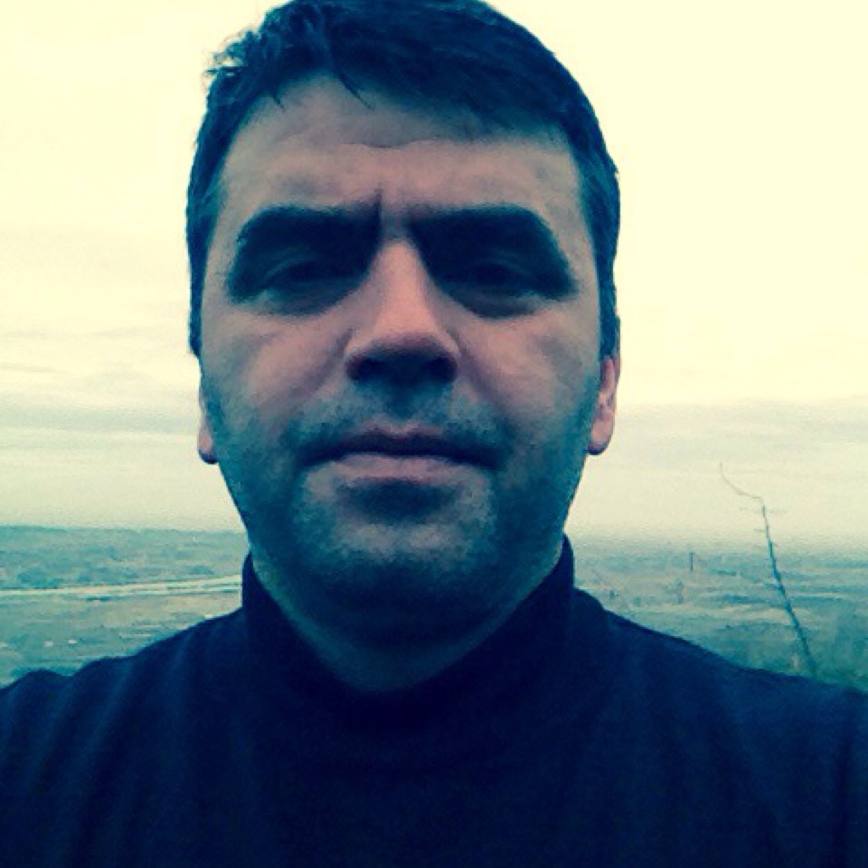 AOzcebeci's profile picture. 