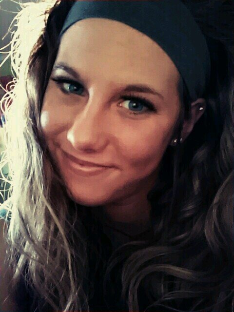 MeggoEggo13's profile picture. ~Little girl with big dreams~