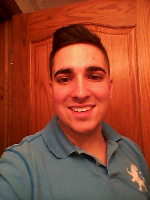 DavideDeBenedi3's profile picture. 