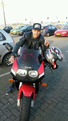 the para para ¦rowdy_row on insta |feyenoord|youngslodder, sloddervosgang|#teamyoungboyz, #teambeste |rowdy_row a.k.a the para para ,haha