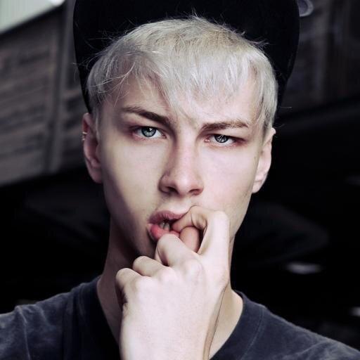 ''I mean, maybe I am crazy. I mean, maybe. But if this is all there is, then I don't want to be sane.'' || 18+ HP-RP