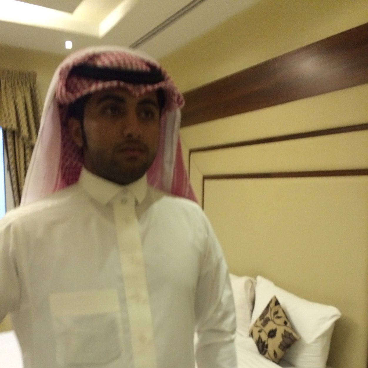 كل الدروب بعطر الآوجاع فاحت