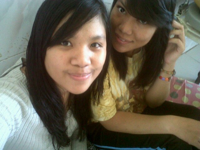 jihansatudua's profile picture. Jodoh pasti bertemu :'(