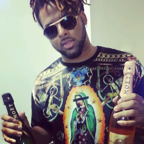 Dream Reachin, follow me follow my intuition to follow my goals! #Jolleyent #UFO #ThePartyTeam