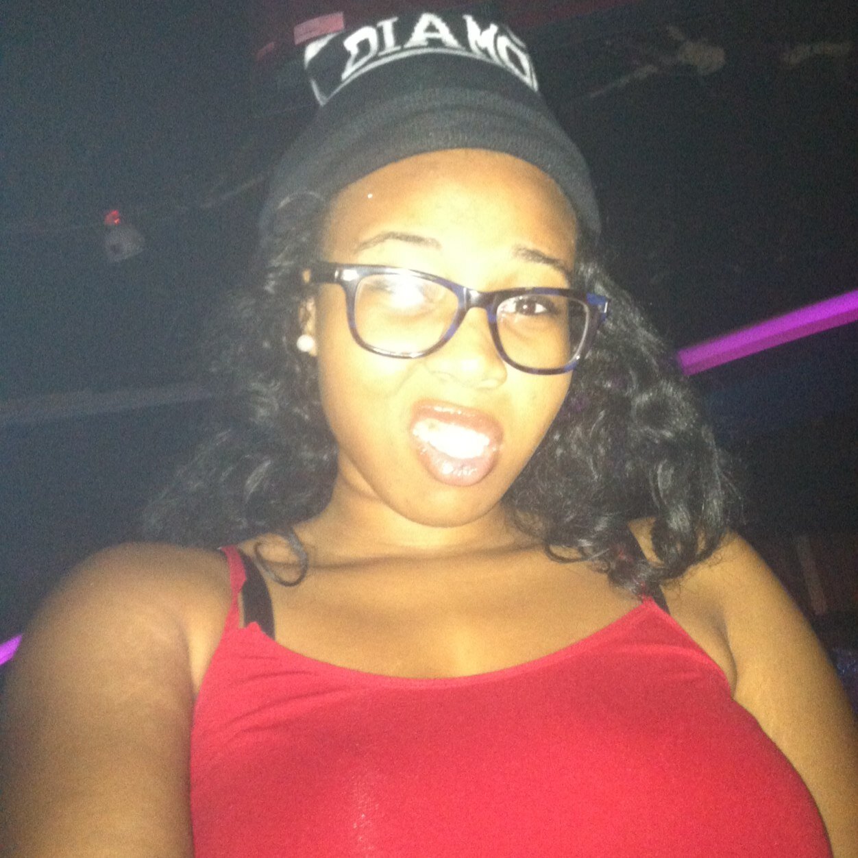 *juz livin lifee n makin money* u either wit me or swervee*Modelin *TEAM BIG BOOTY*