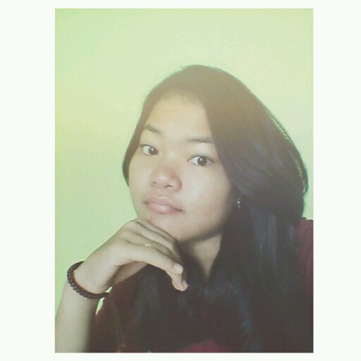 sementara aktif di akun @nadapirmasari :)