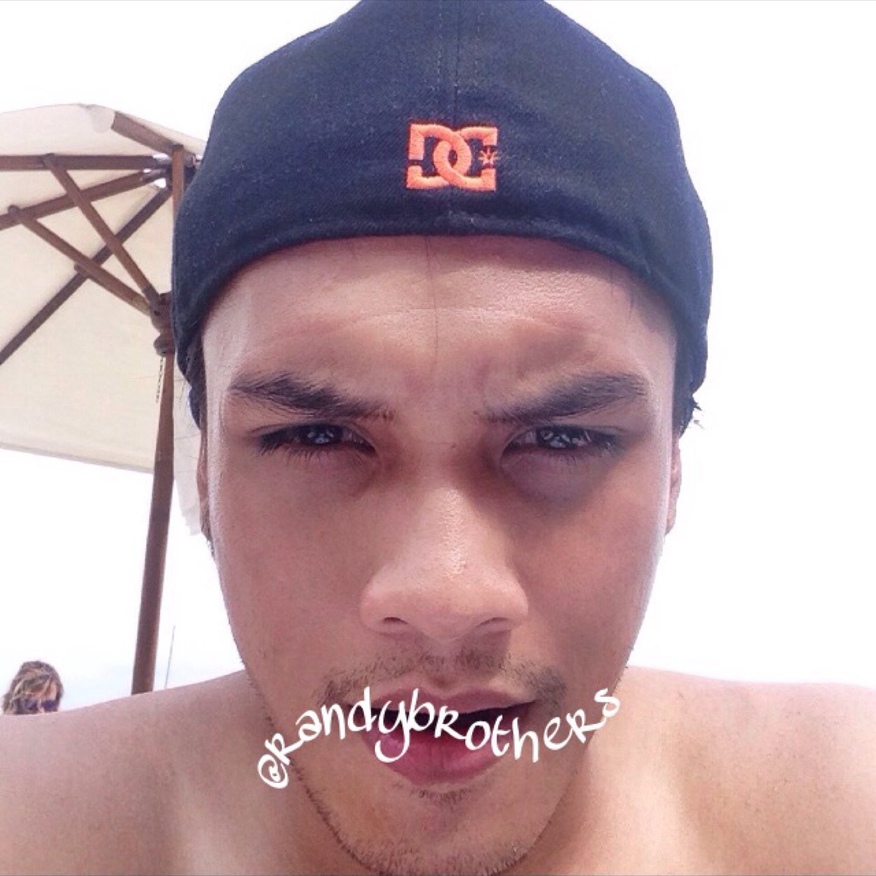 randy hanya punya instagram @randpunk ya teman - teman.