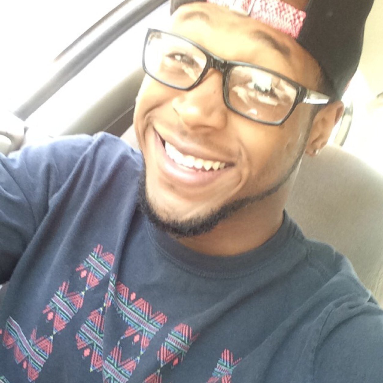 Forrest0gump's profile picture. Im from the ATX, born in Alabama so Im all about my southern principles