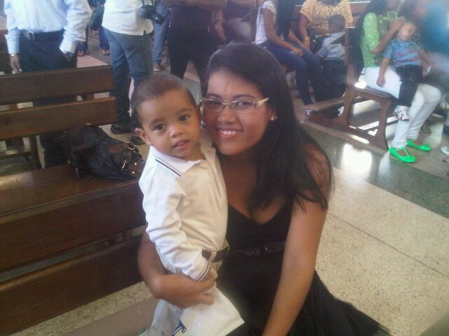 Agradecida con Dios x la familia q tengo y x todo lo q m ha dado