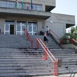 NO al cierre de la cafetería de la Facultad de C. Económicas y Empresariales de la UGR