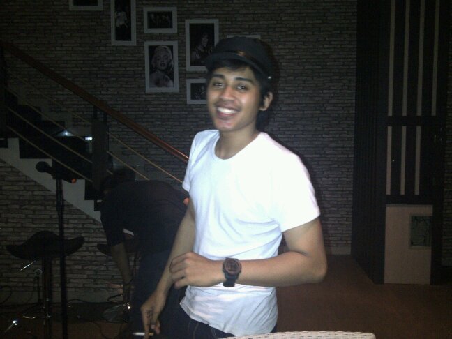 irfanmochsen's profile picture. 