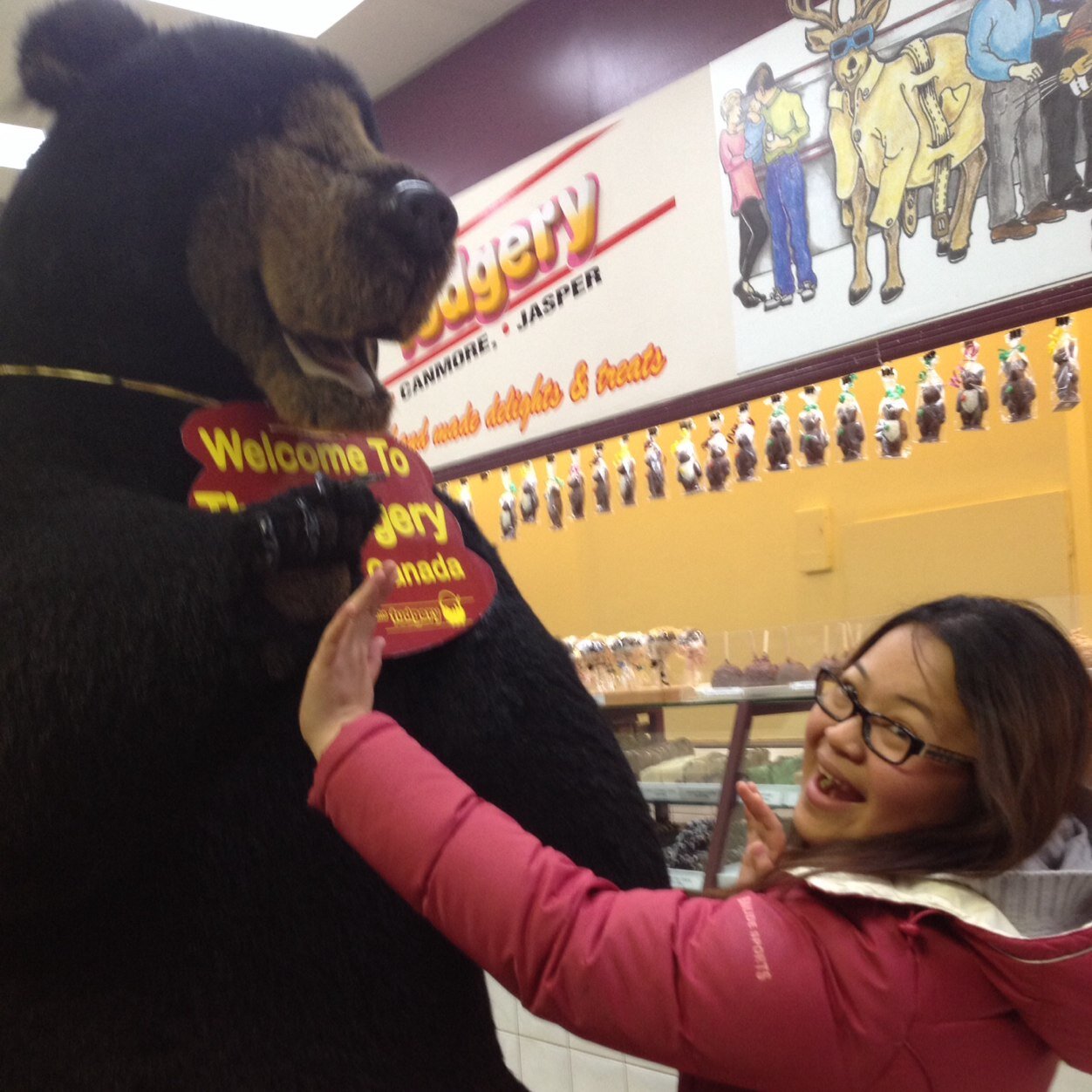 tiffietipay's profile picture. An intriguing mix of innocence and defiance.