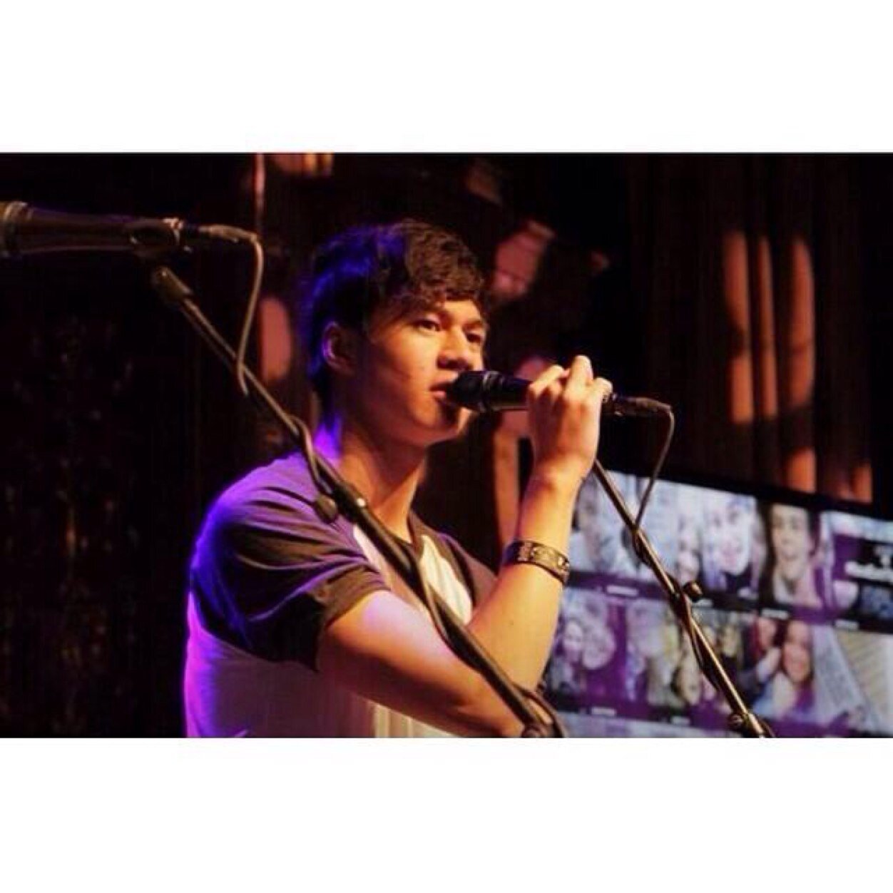 follow @rowysomalums and ask for a follow back !!