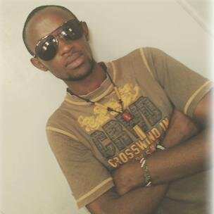 am just Gambiz; idea designer with a heart of a winner | Living my life