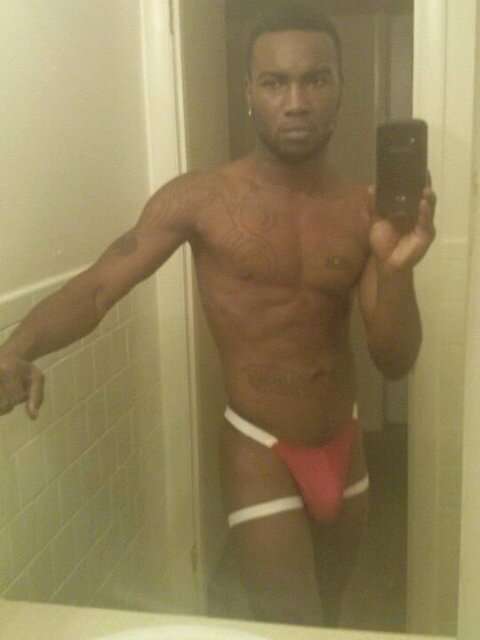 ivandavids20's profile picture. Bi sexual