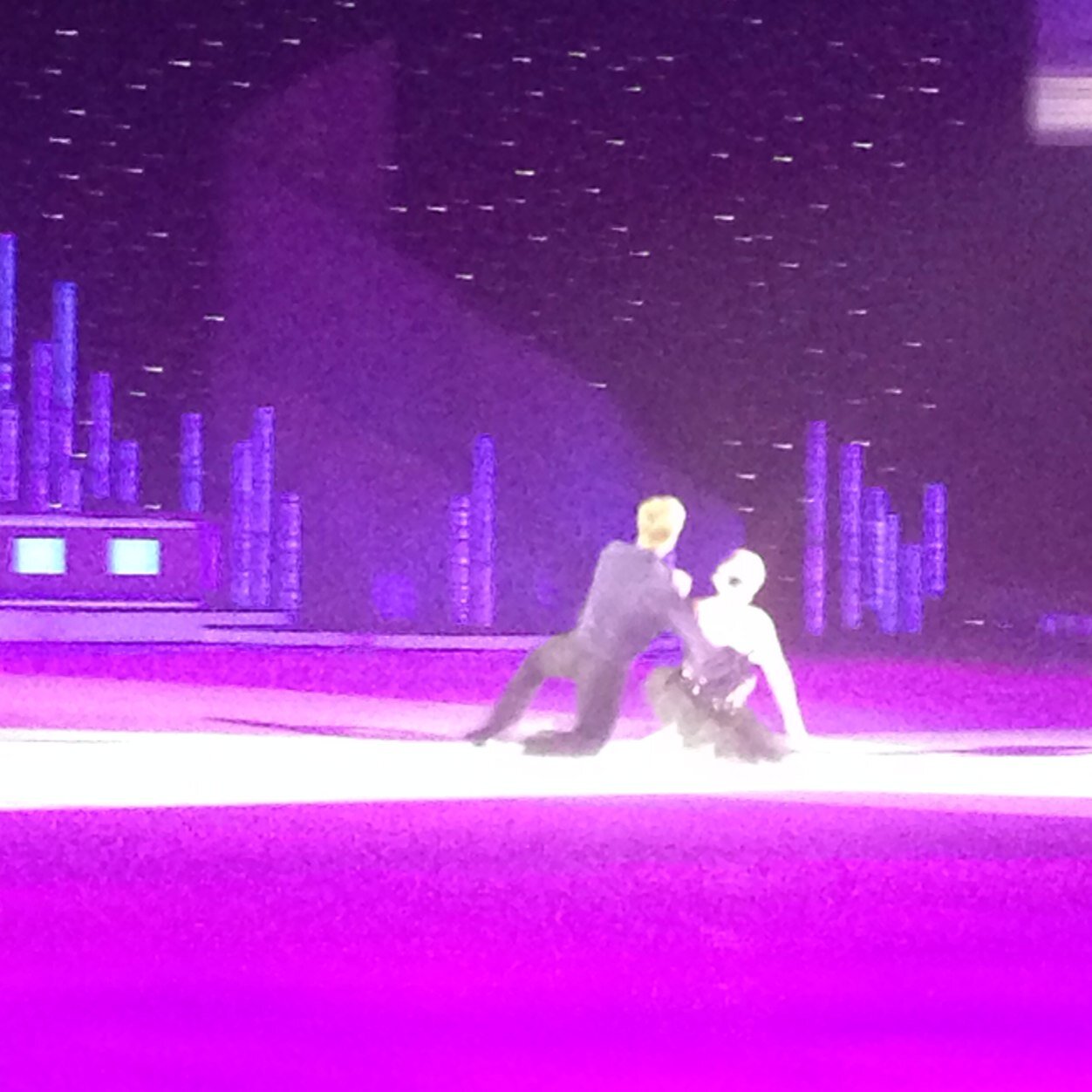 A page showing love and support for the amazing Jayne Torvill!