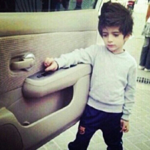 jgfhytfhhgg's profile picture. 