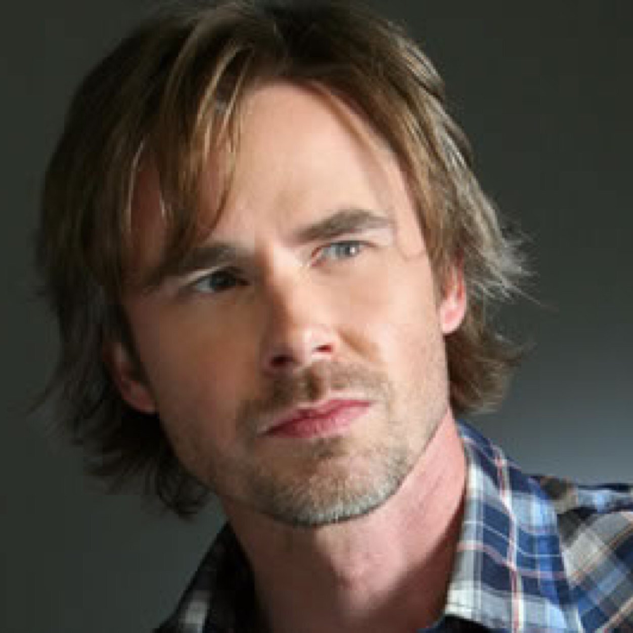 Former owner of Merlotte's Bar and Grill. New Mayor of Bon Temps. Full blooded shapeshifter. Single. {#Trueblood Roleplay 21+}