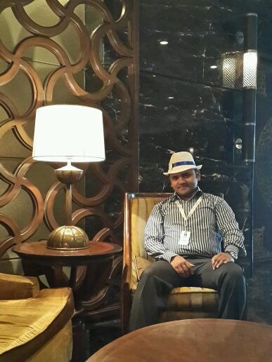 Digital Marketing Trainer at DMEA (Digital Marketing Education Academy) in Laxmi Nagar since 2008. Aakash Faculty since 2013. #Hindu #BJPSupporter