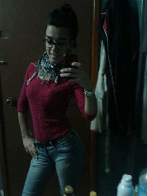 soñadora divertida y bonita mikita para siempre :)