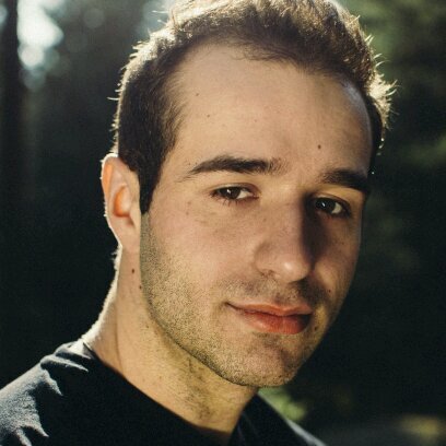 Djasisback's profile picture. Oui, oui ! C'est moi ! :)