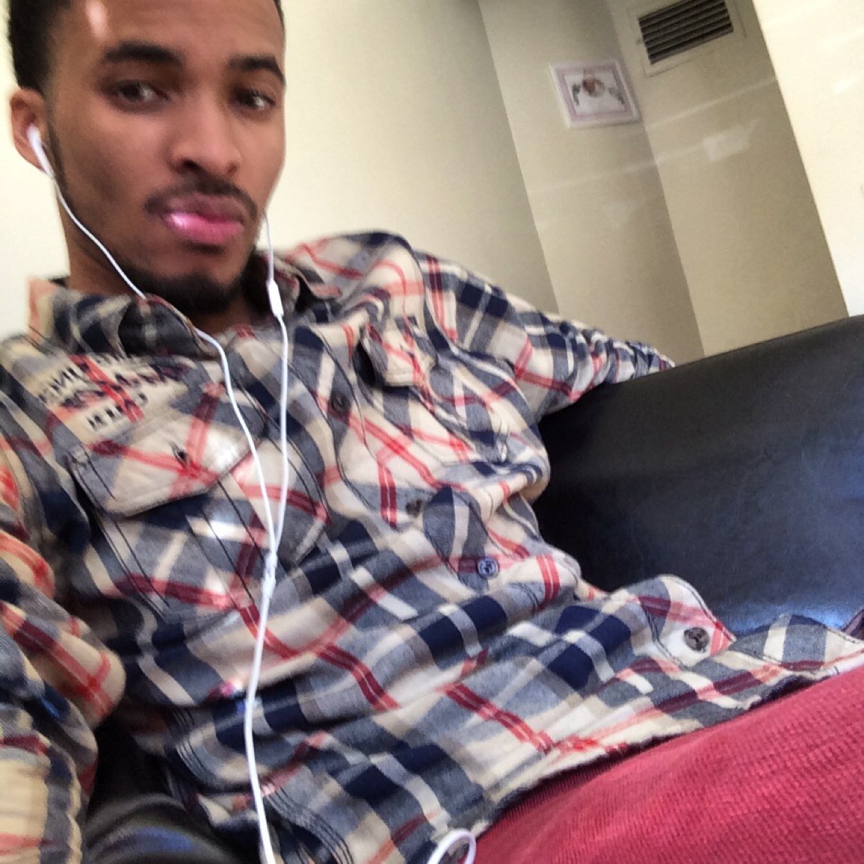 Bowie State Grindin' BSU '12. DMV's Future Doc... Under Construction... Don't Fault Me, #REVAMPING I'm Only HUMAN.... #TeamMERCEDESBENZ SC: YunggDocc