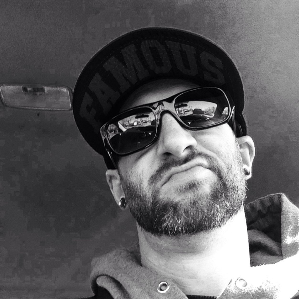 EmoHigginbo's profile picture. 