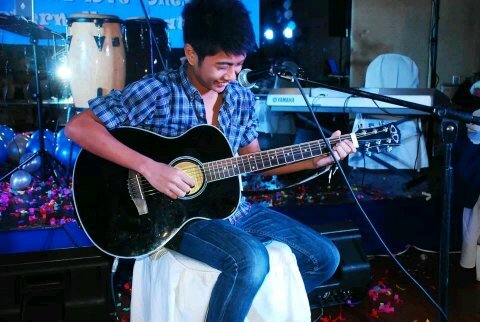 ChalkPacheco's profile picture. @imgonnaagetCHA's Clark Kent ❤