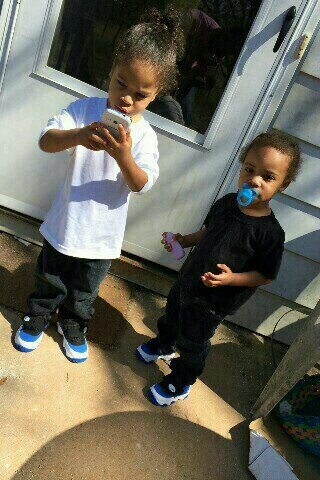 Praise&ThankGodEst:12|19 #team90'sbabi!!! #teamproudmother #teamidgaf #Jaheem&Khiyon|4-13&6-23 #single #TeamHayes **FIRSTLADIIHAYES!!**