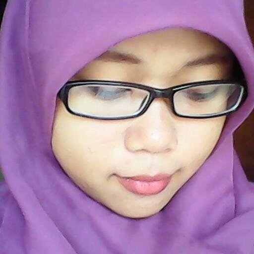 cinta sejati itu melepaskan,,
dan perasaan yang sejati itu yang sederhana,,