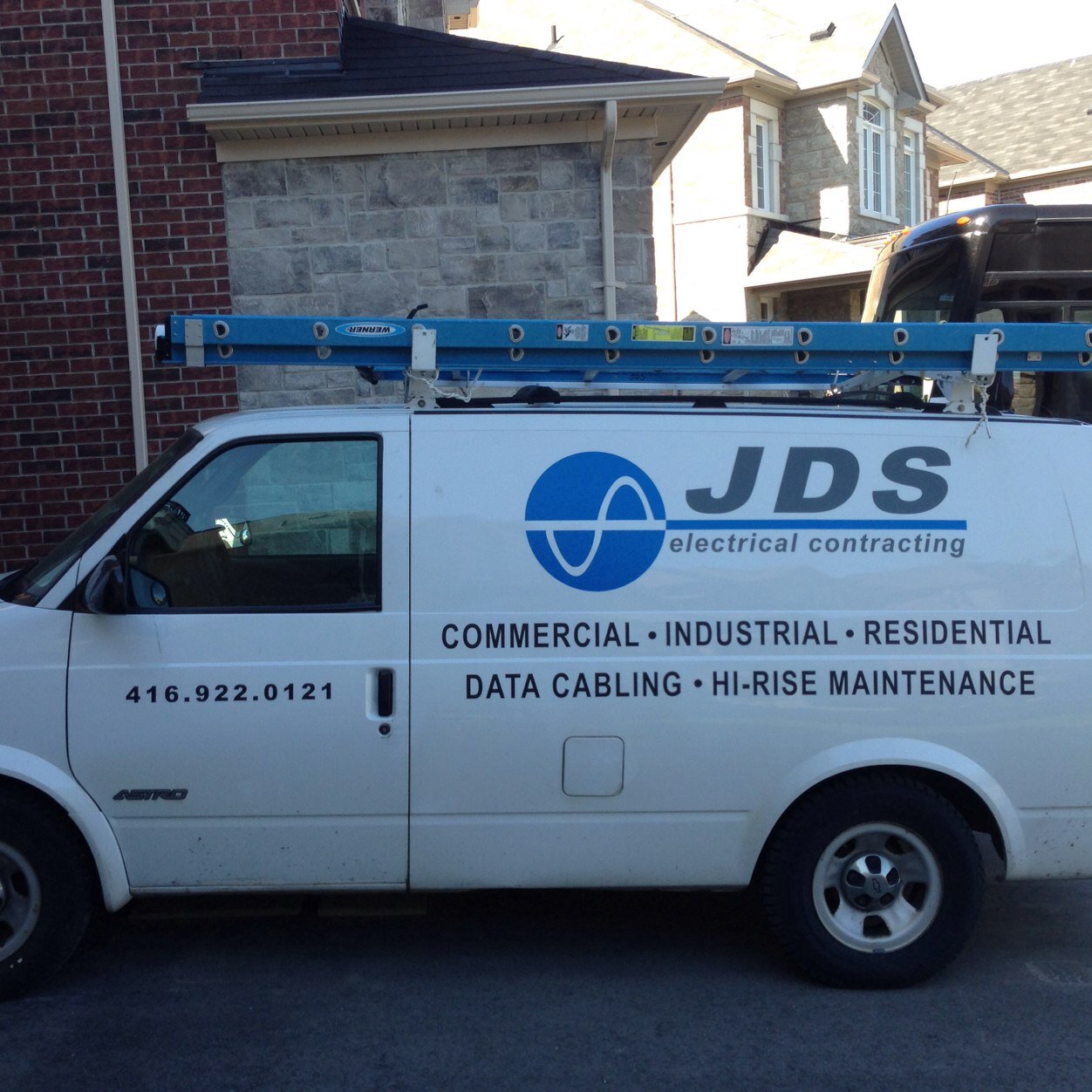 ElectricJds's profile picture. 