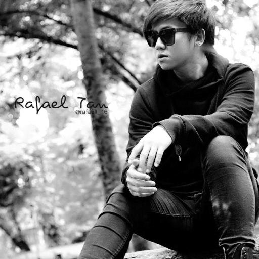 Officiall Account RTHTEGAL , Always Support @rafaell_16 and @SMASHindonesia | Princess Charming coco | update @TikaAndriarti17