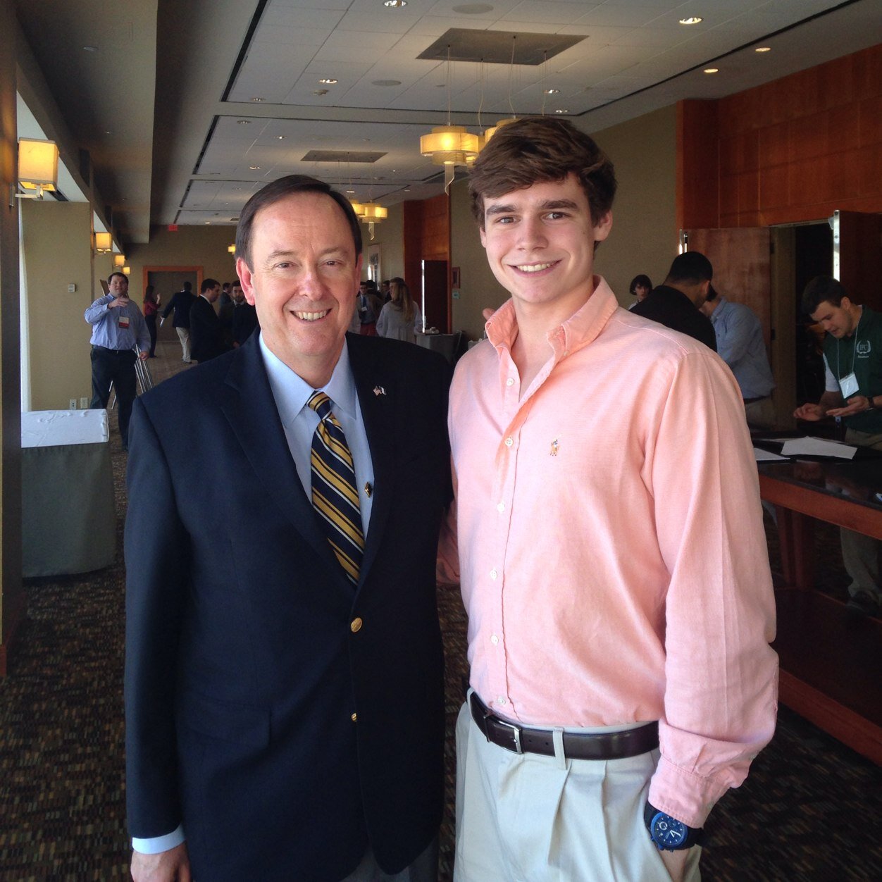 Jesuit High School graduate. LSU tiger. ΠΚΦ. Saints, Pelicans, LSU sports fan. Proud to be born and raised in Louisiana
