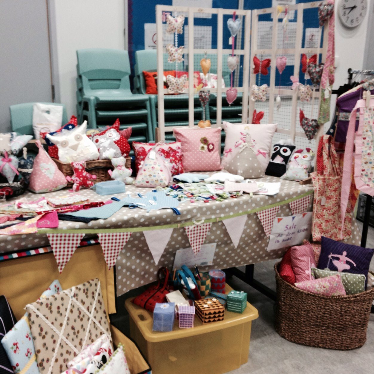 KerryRose24's profile picture. Handmade by Kerry Rose. I make cushions, peg bags, bunting, doggie bandana's, owls etc.  If you are interested  in any of my bits and bobs please DM me :-)