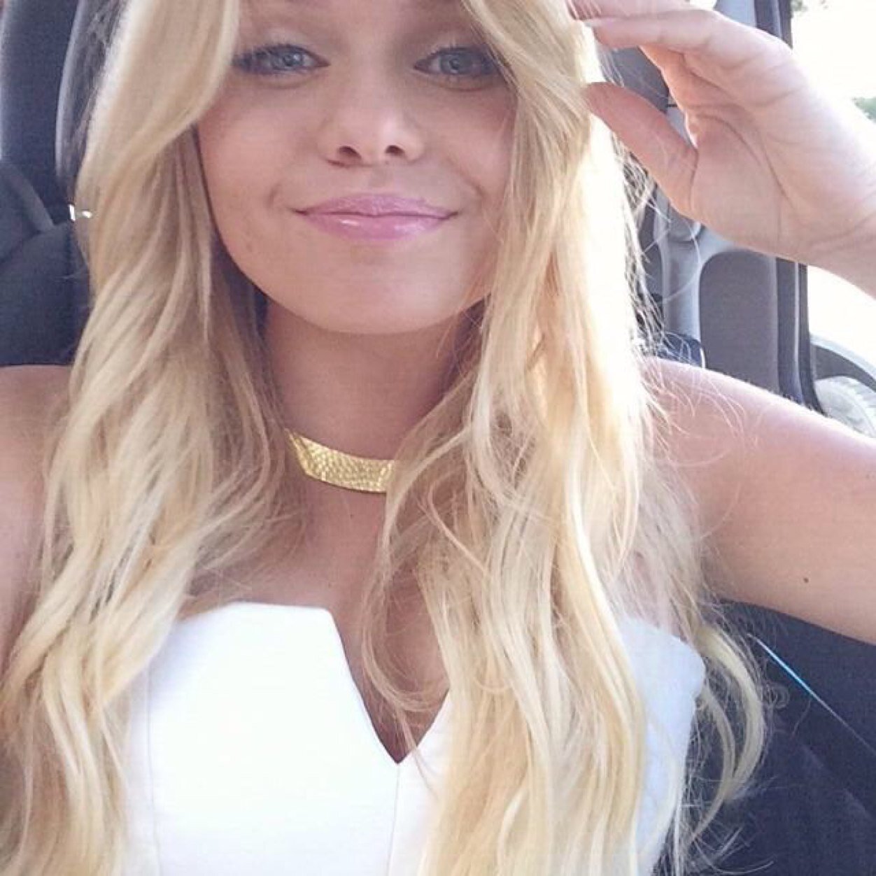 16 || Gold Coast || Alli is the reason why I smile